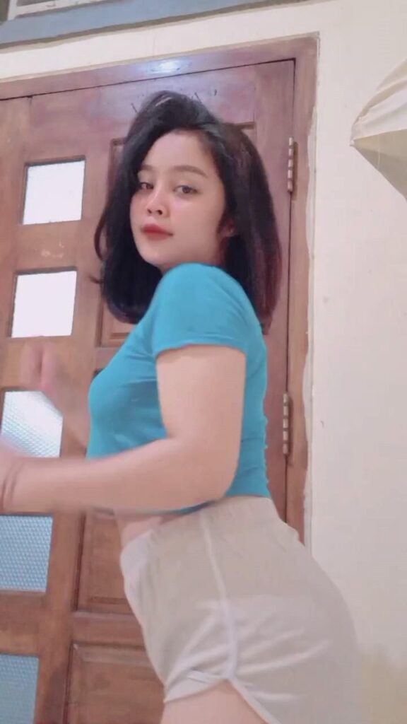 Abg Viral Terbaru Gadis Kampung Lugu Tapi jago goyang malah ngajak nambah Top Trending Indo New 2025